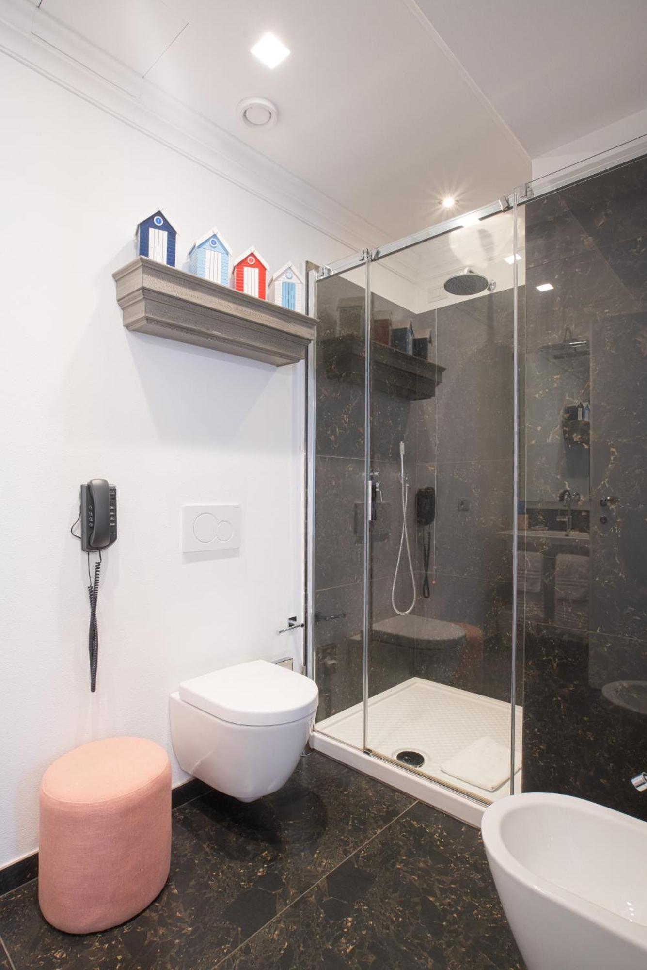 פינאלה ליגורה Hotel Marina Charming Rooms חדר תמונה