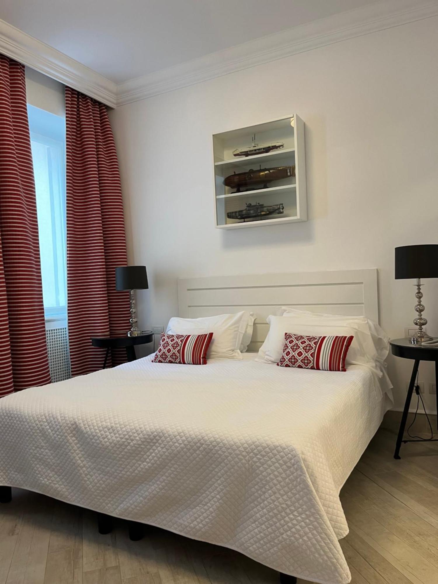 פינאלה ליגורה Hotel Marina Charming Rooms מראה חיצוני תמונה