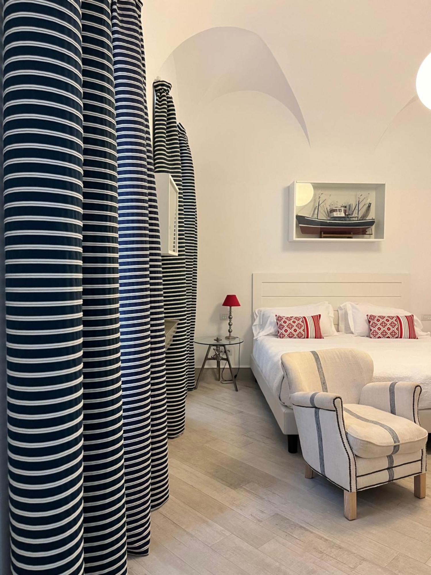 פינאלה ליגורה Hotel Marina Charming Rooms מראה חיצוני תמונה